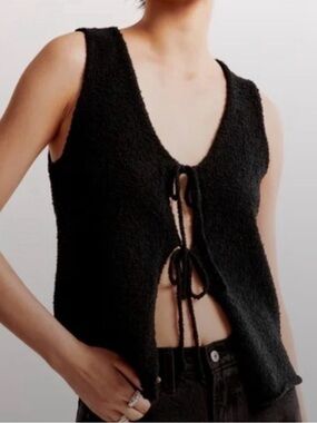 Abercrombie & Fitch Tie Knit Vest Womens Large